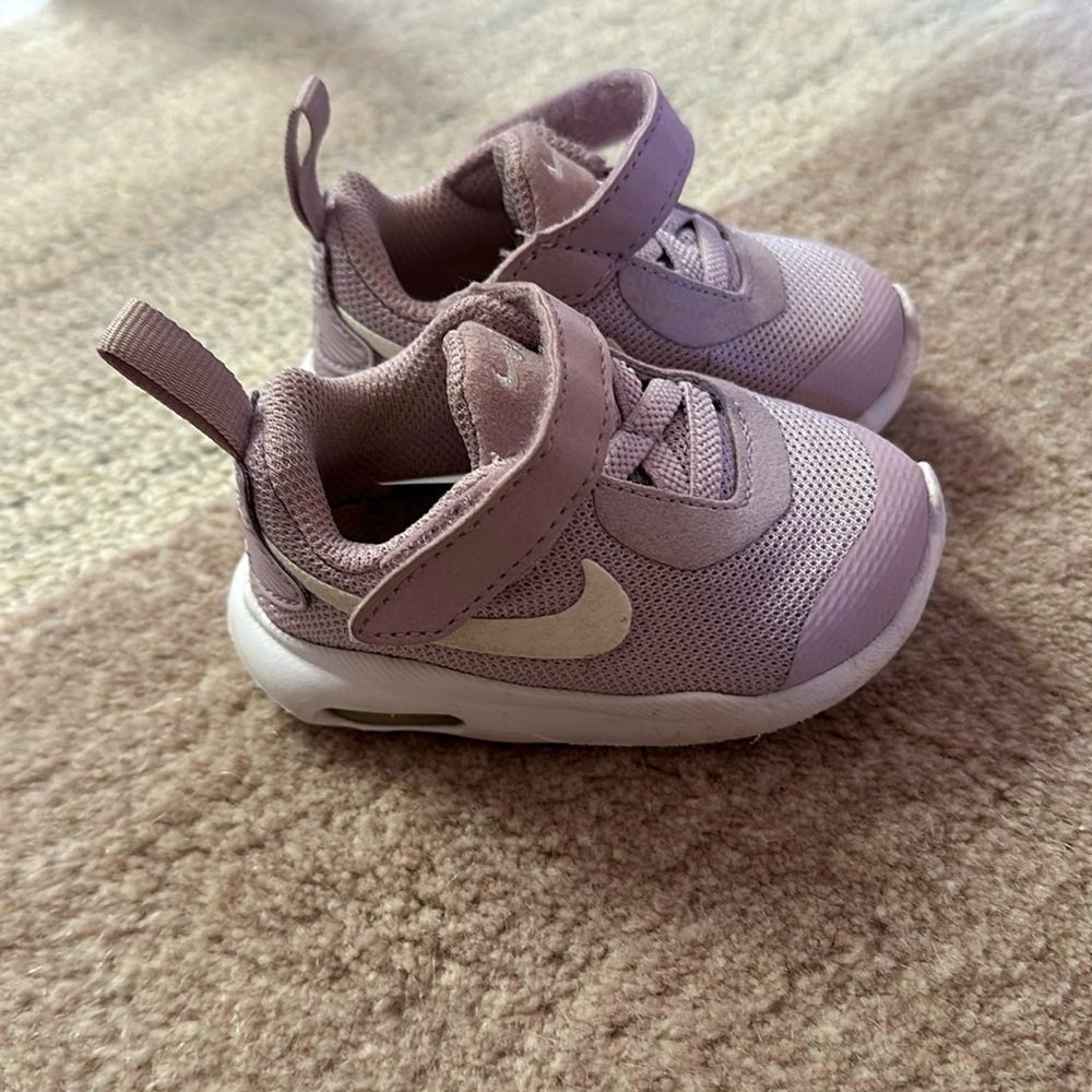 NIKE infant shoes